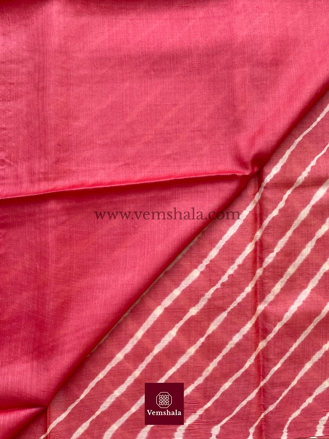 Watermelon / Ecru Leheriya Silk Saree : Tripta - Vemshala