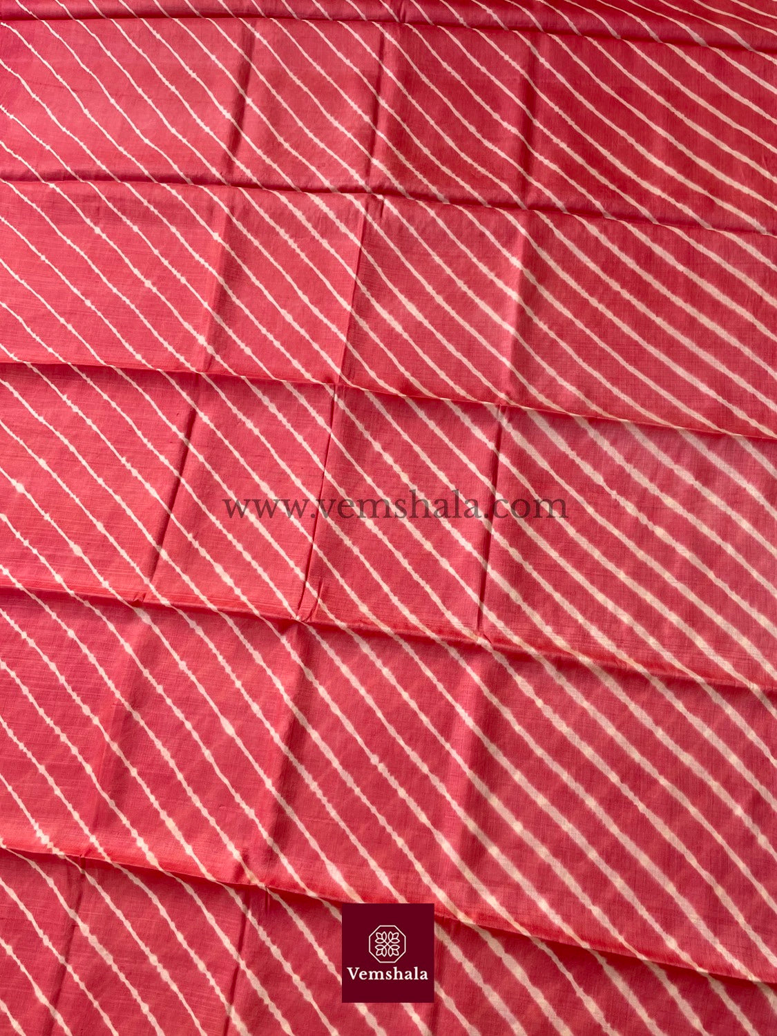 Watermelon / Ecru Leheriya Silk Saree : Tripta - Vemshala