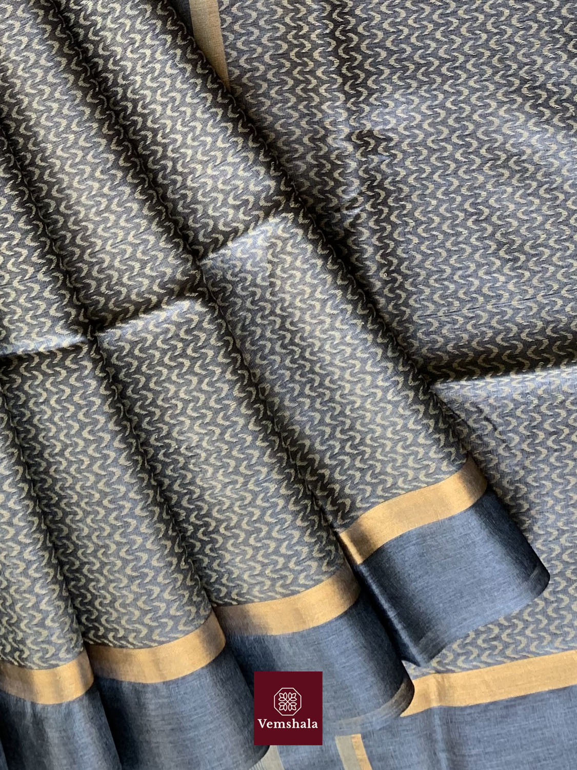 Twilight Blue / Gold Kosa Silk Saree - Vemshala