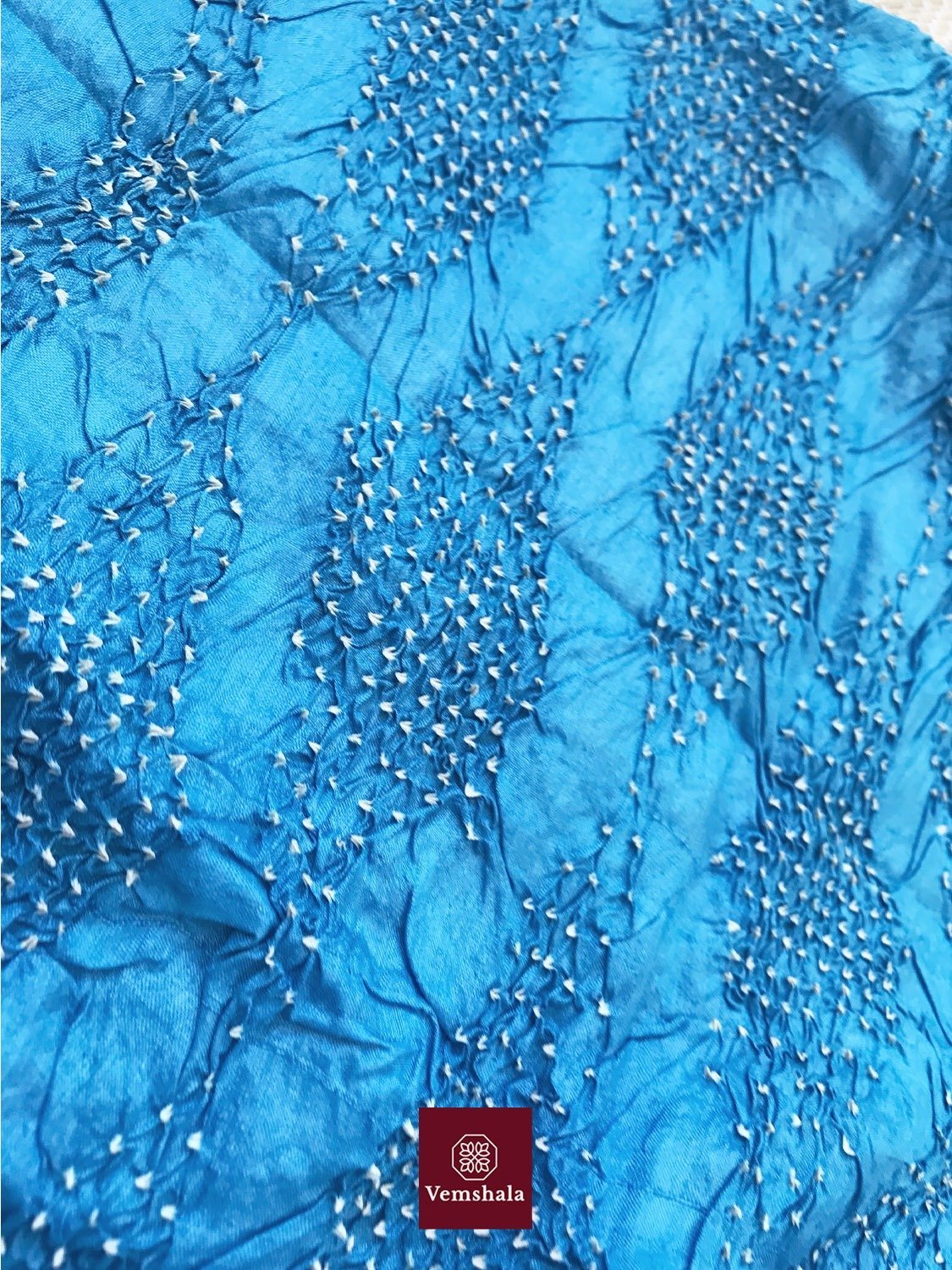 Aquamarine Ombre Tussar Silk Bandhani / Bhandej Stole - Vemshala