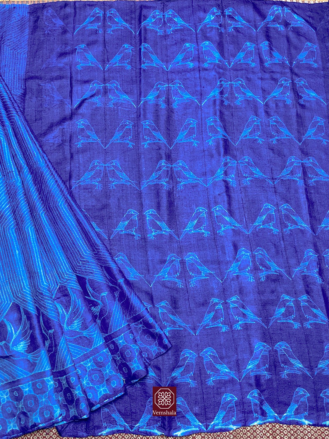 Blue / Ecru Nui Shibori Silk Saree - Vemshala