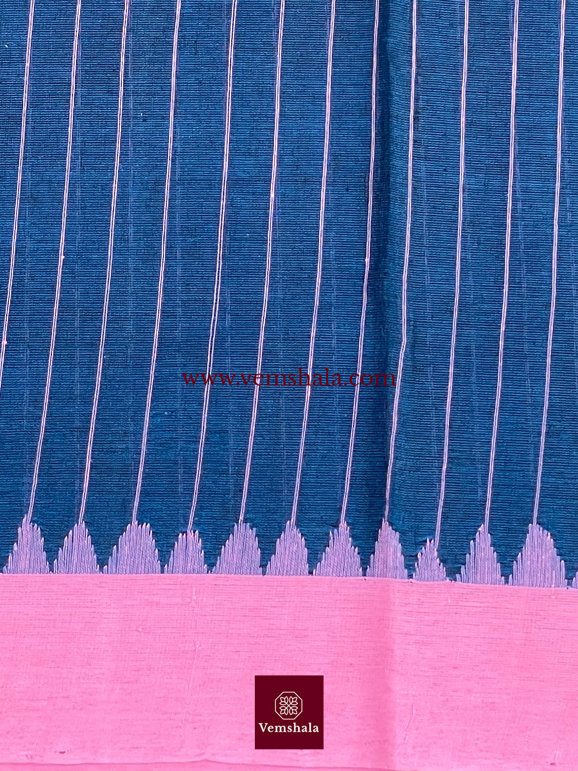 Navy / Pale Pink Ponduru Cotton Saree : Neema - Vemshala