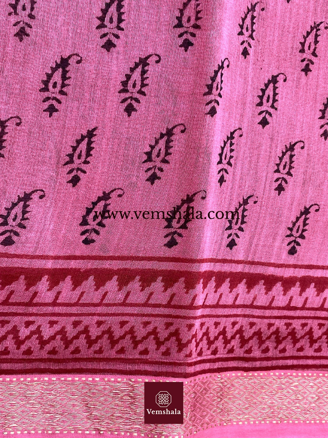 Pink /Black / Red Hand Block Printed Maheshwari Saree : Pushpanjali - Vemshala