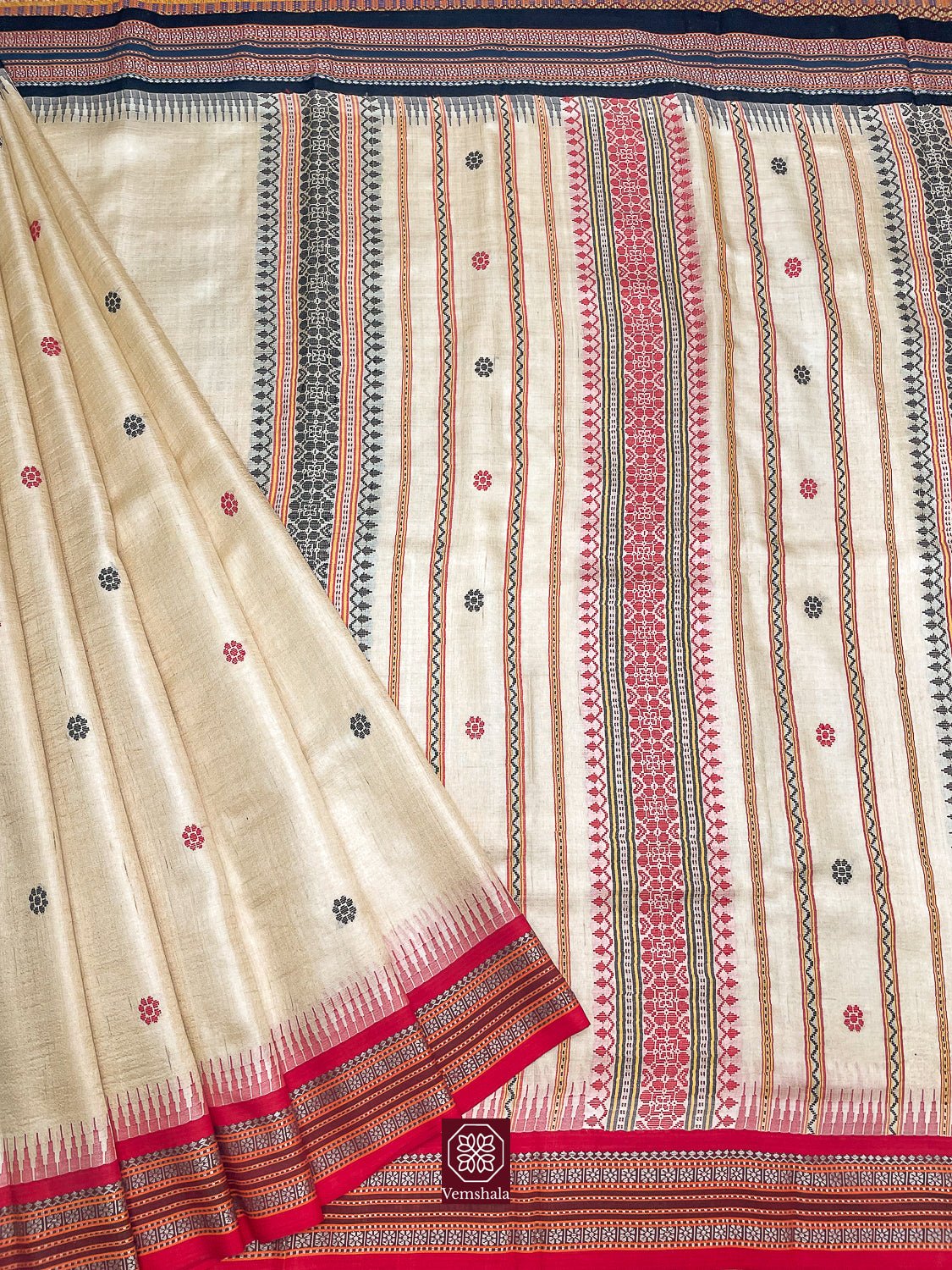 Brown / Red Jala Karvati Kinar Vidarbha Tussar Silk Saree - Vemshala