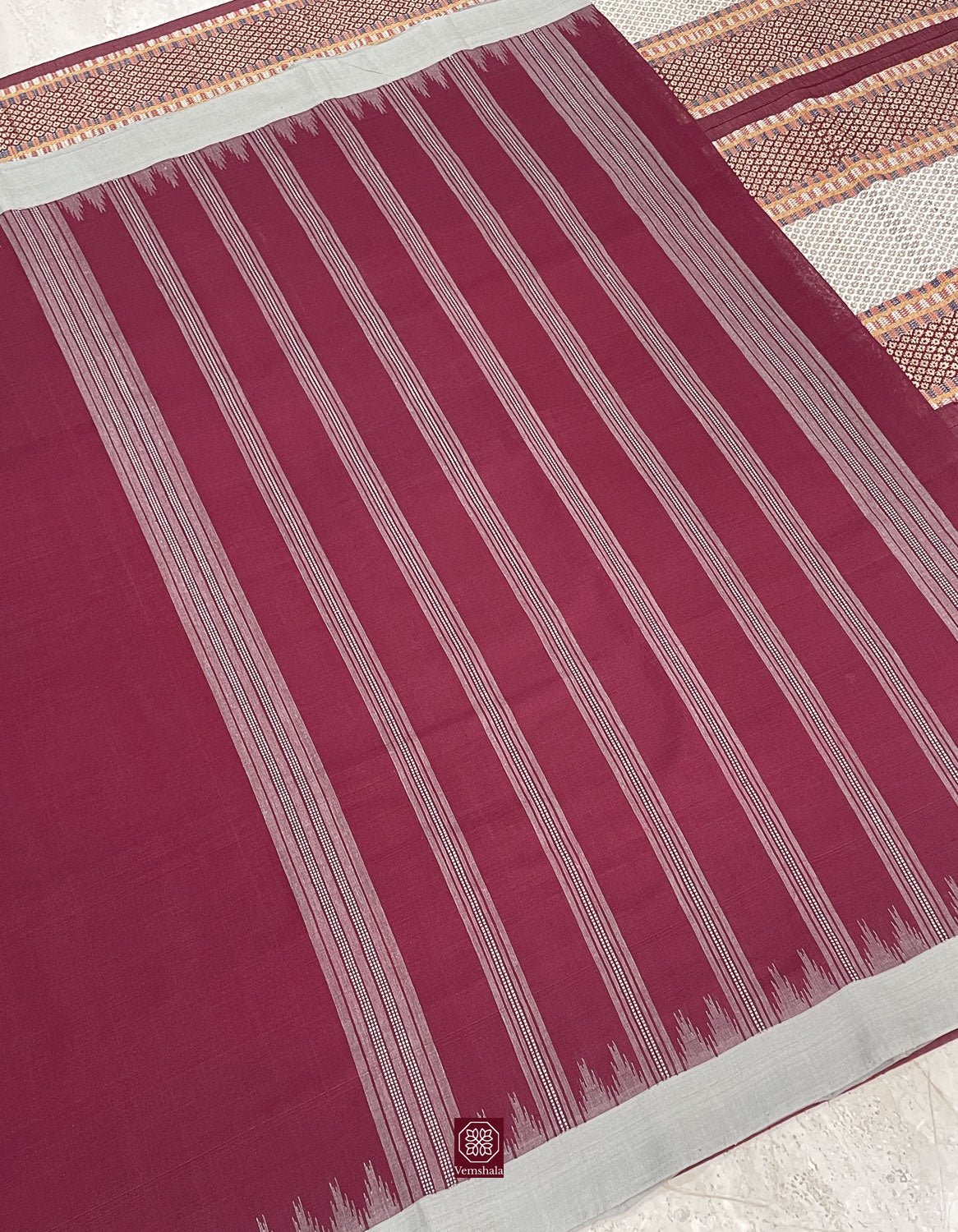 Burgundy / Dark Maroon Ponduru Cotton Saree - Vemshala