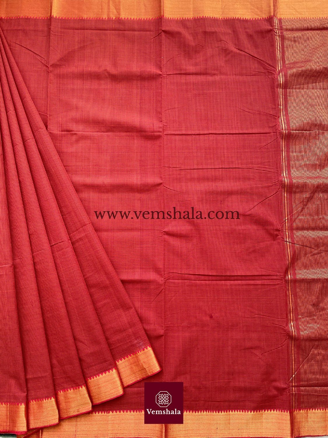 Burnt Orange / Red Cotton Mangalgiri Saree : Maalti - Vemshala