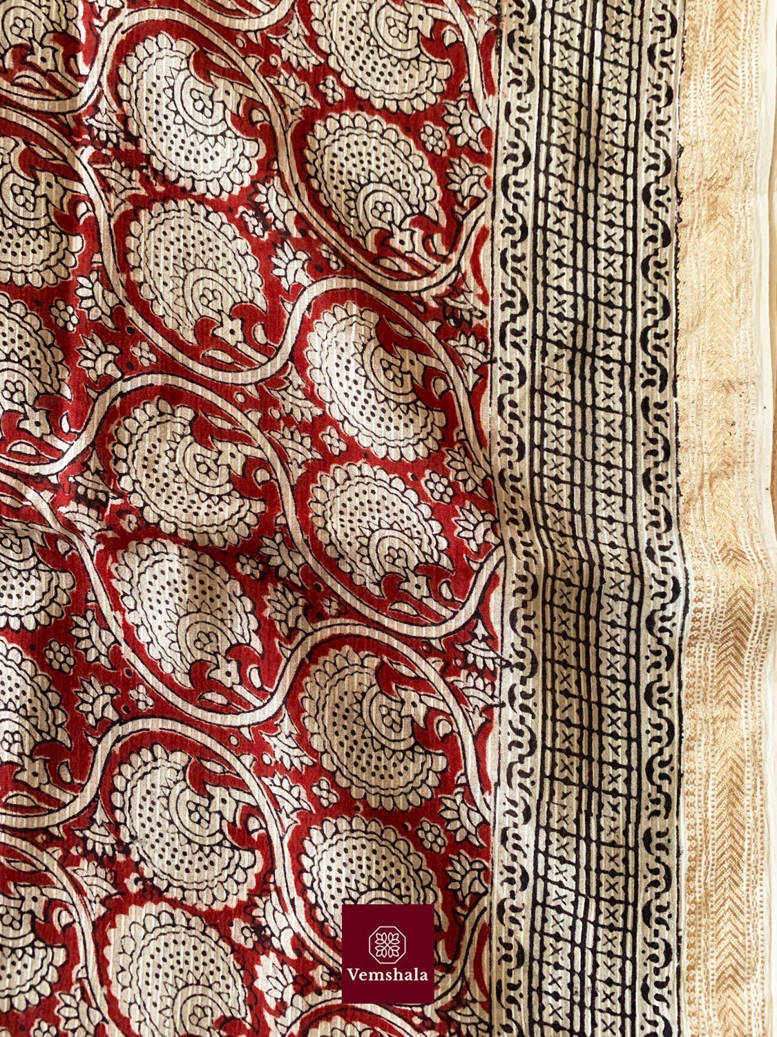 Ecru/ Maroon Maheswari Bagh Hand block print Saree: Bel - Vemshala