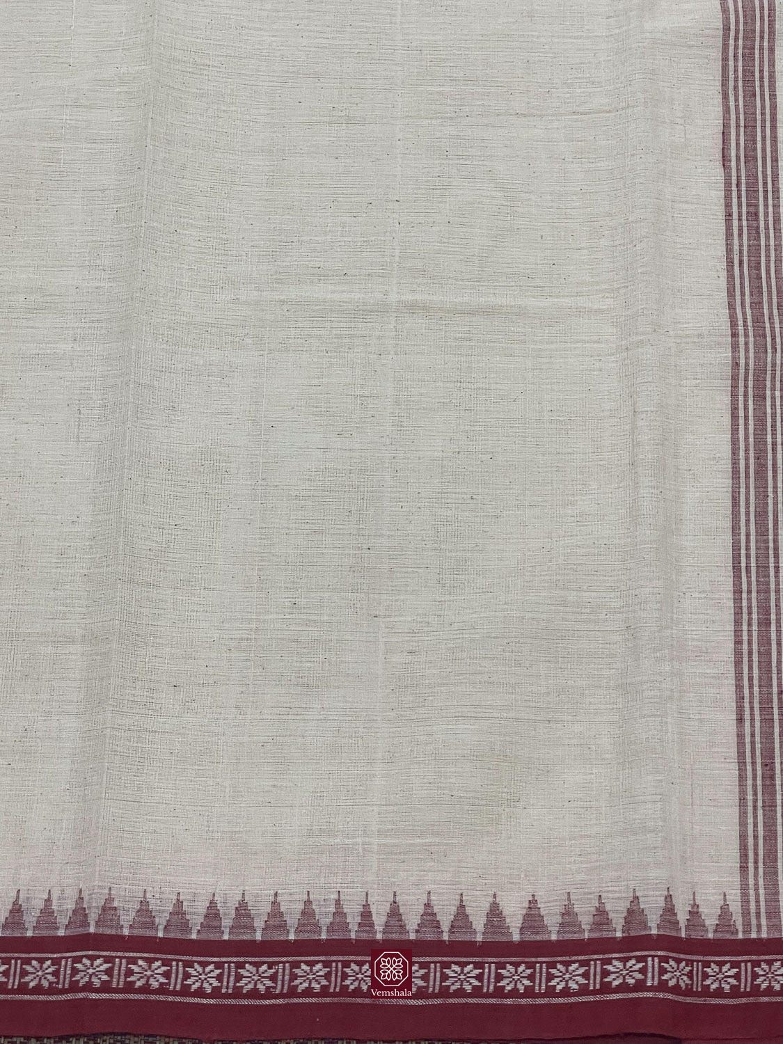 Ecru / Maroon Ponduru Cotton Saree - Vemshala