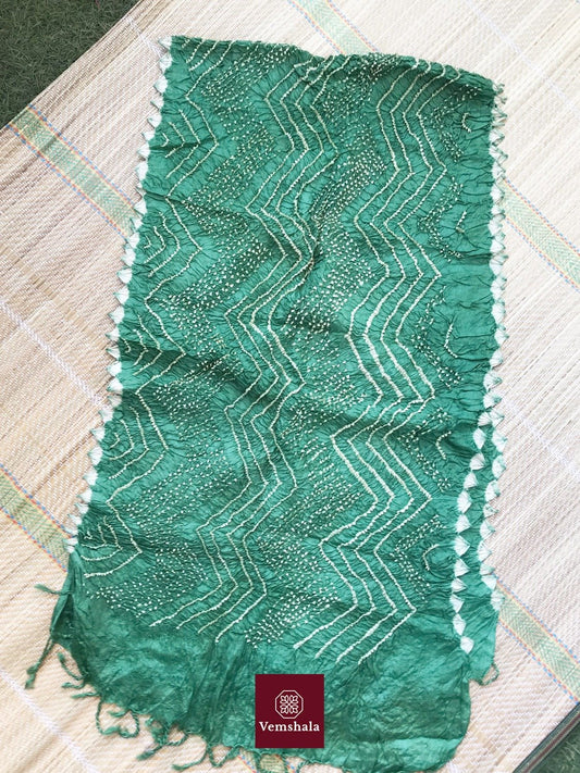 Green Emerald Tussar Silk Bandhani / Bhandej Stole - Vemshala