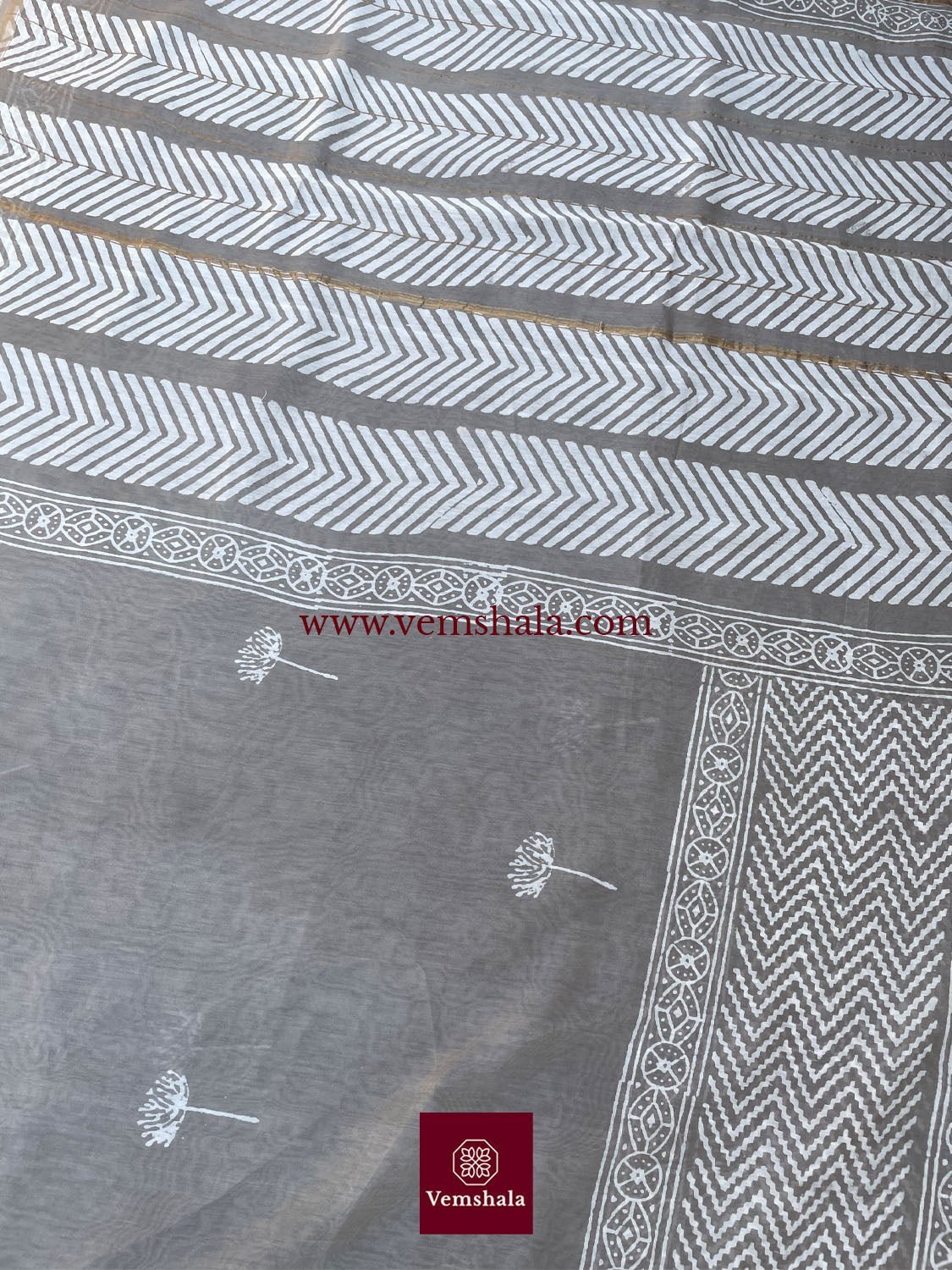 Grey/Ecru/ Gold Hand block print Silk Cotton Saree : Mishaaya - Vemshala