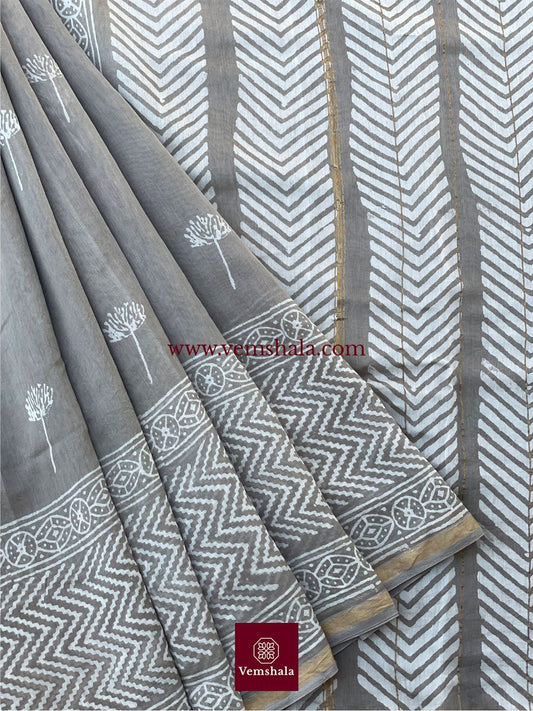 Grey/Ecru/ Gold Hand block print Silk Cotton Saree : Mishaaya - Vemshala