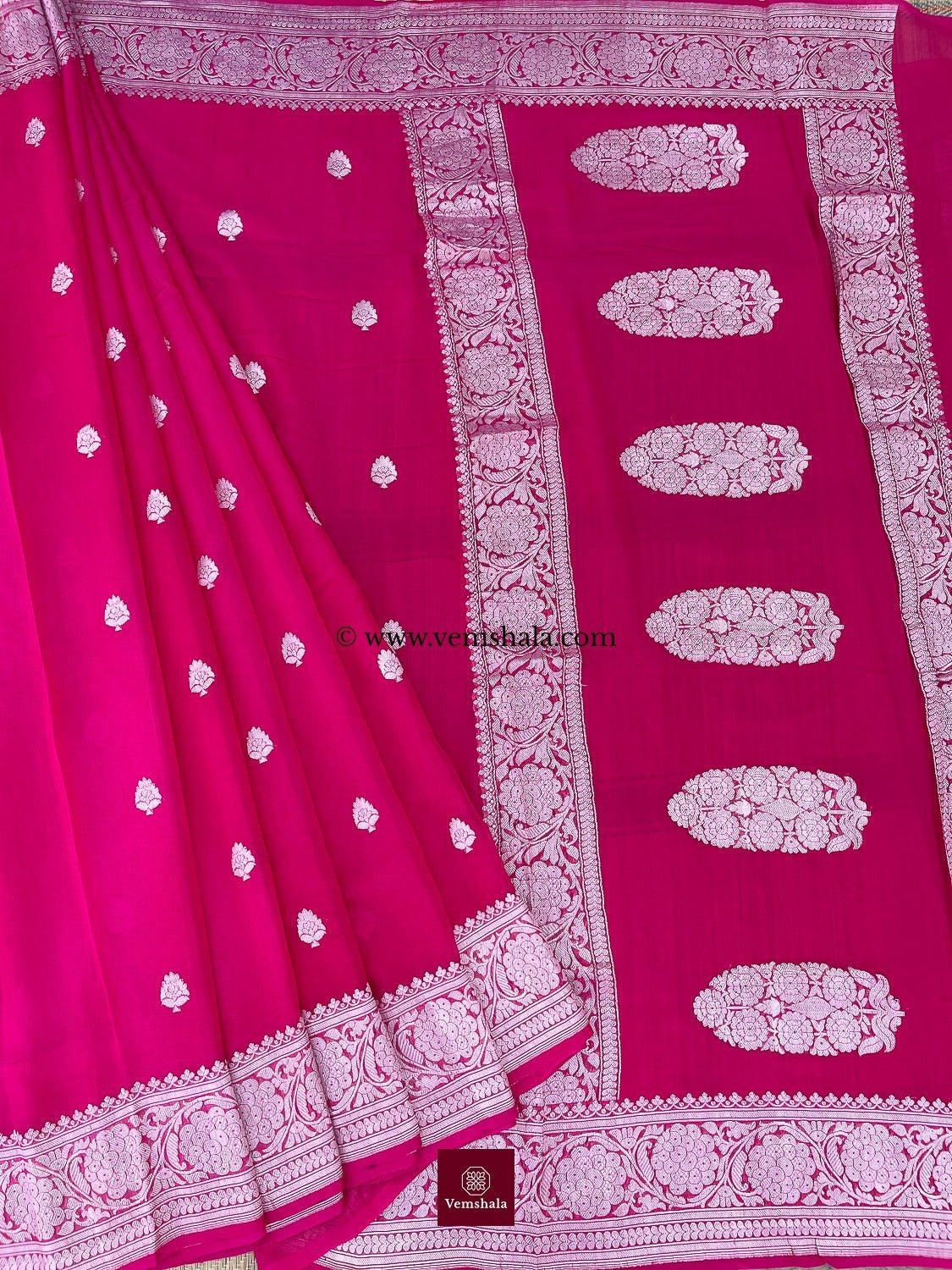 Hot Pink Banarasi Khaddi - Georgette Saree : Tejas - Vemshala