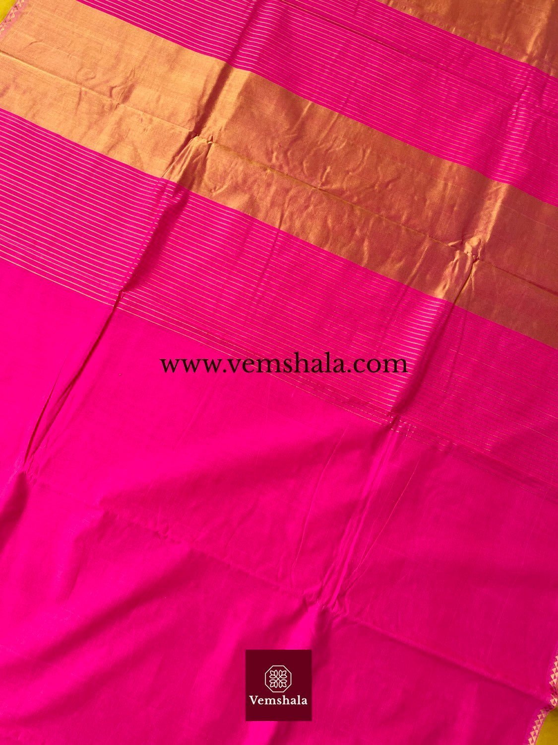 Hot Pink / Light Green Ponduru Cotton Saree : Pankhuri - Vemshala