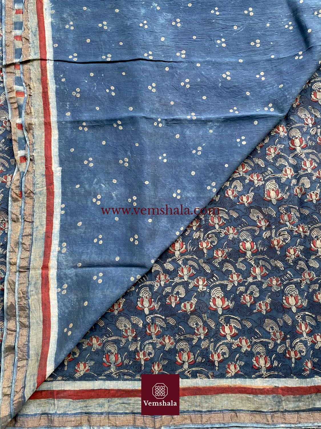 Indigo/ Ecru / Red Hand block print Silk Cotton Saree: Pankaja - Vemshala