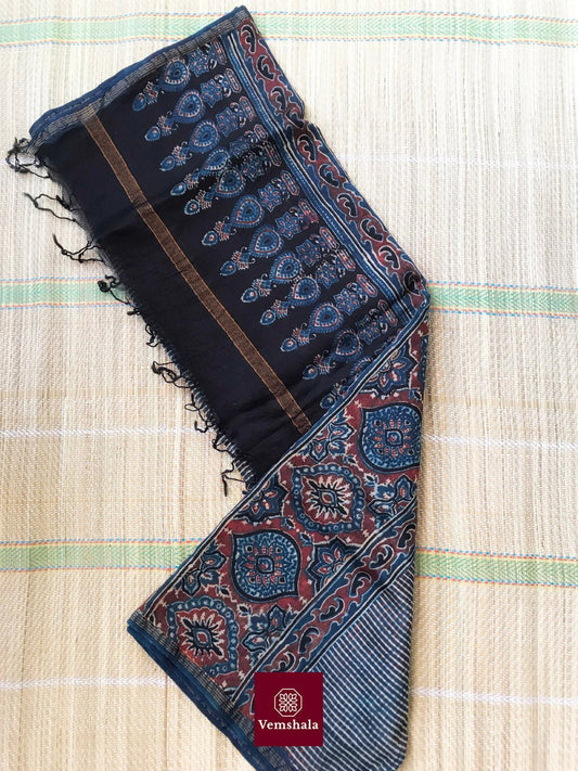 Indigo/ Red/ Ecru Chanderi Silk Ajrakh Dupatta - Vemshala