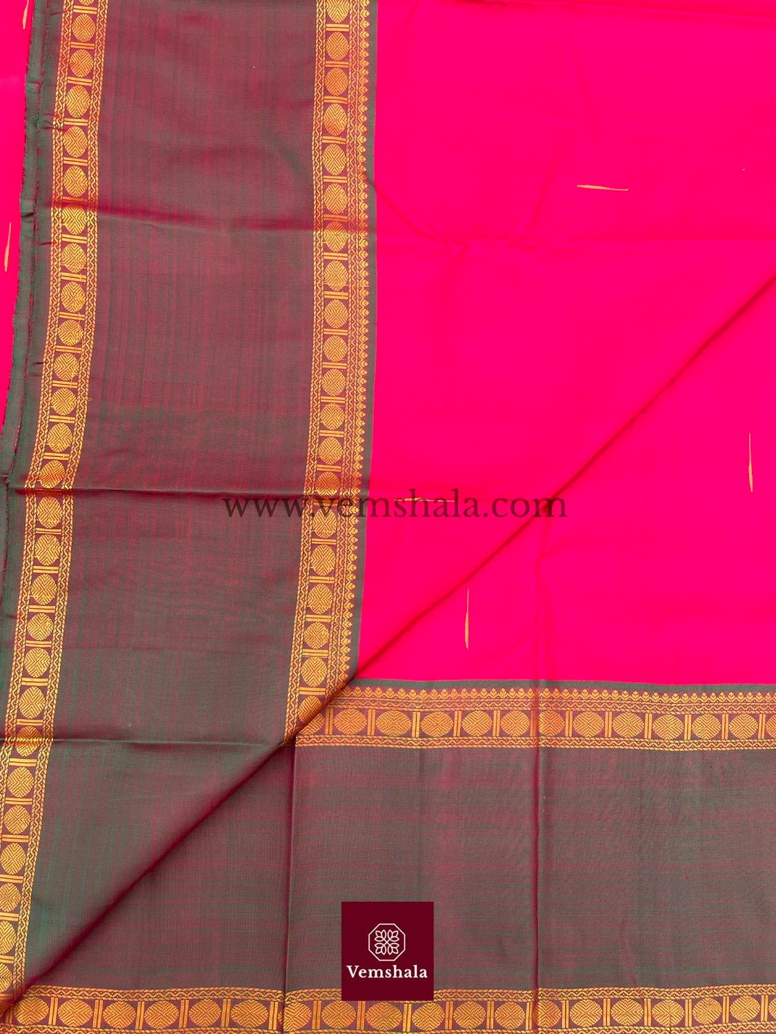 Maroon / Green / Yellow / Gold Kanchipuram Silk Saree : Vijaya - Vemshala