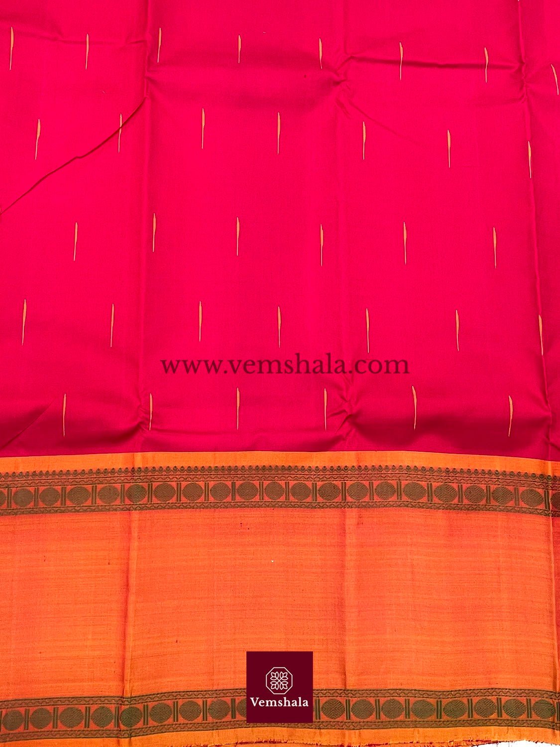 Maroon / Green / Yellow / Gold Kanchipuram Silk Saree : Vijaya - Vemshala