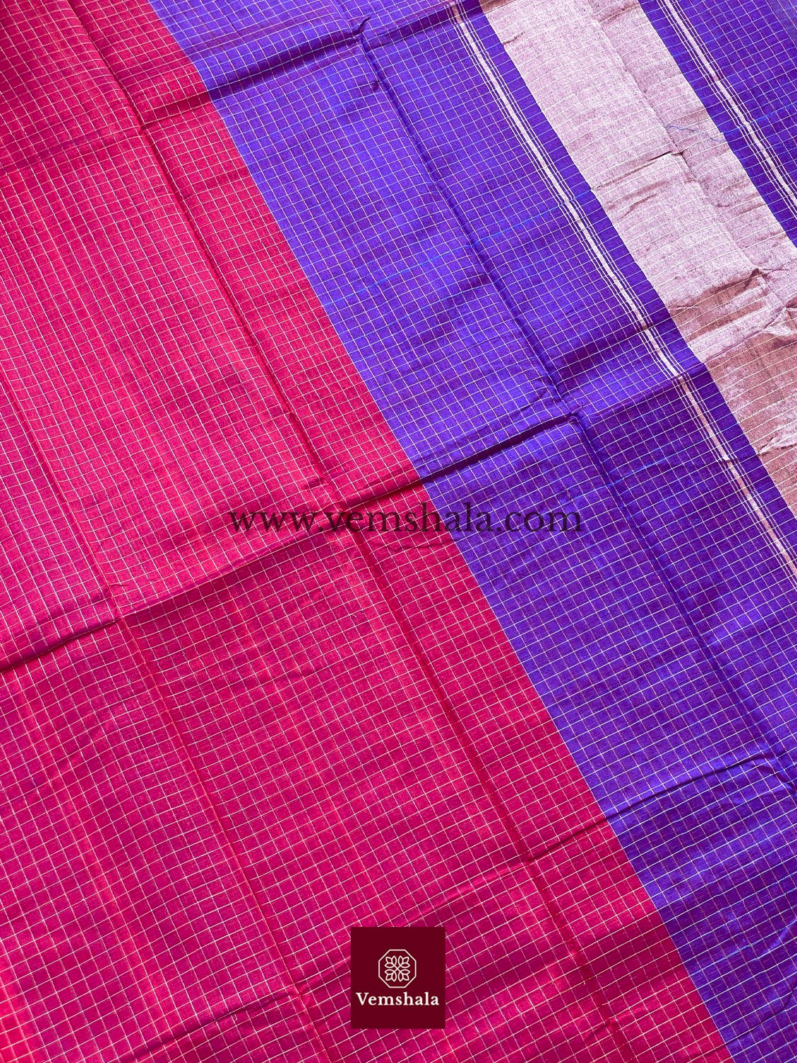 Pink / Purple Silk Cotton Mangalgiri Saree : Naisha - Vemshala