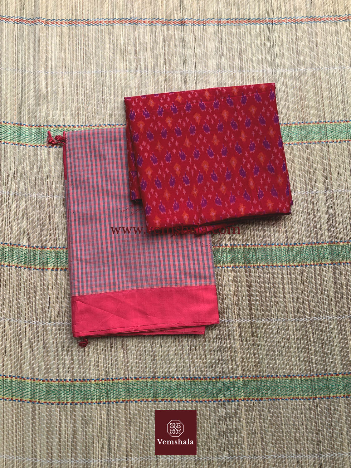 Pink / Grey / Neon Pink Ponduru Cotton Saree : Pakhee - Vemshala